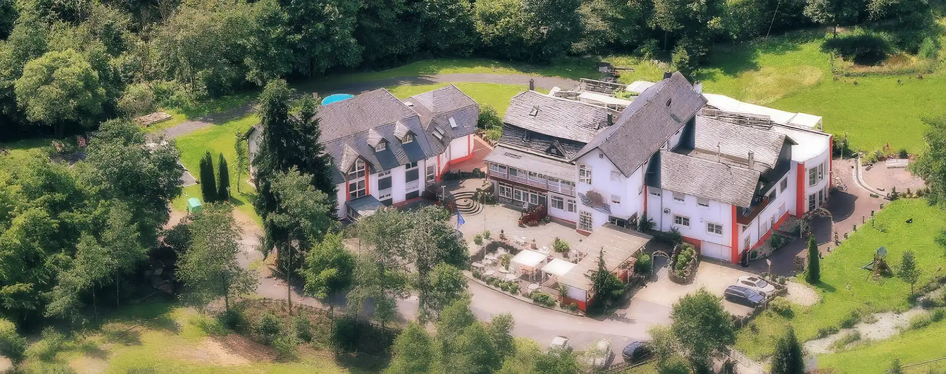 Historisches Landhotel Studentenmühle im Eisenbachtal
